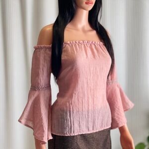 Vintage Y2K Charlotte Russe‎ Pink Off Shoulder Bell Sleeve Blouse Top Cottage S